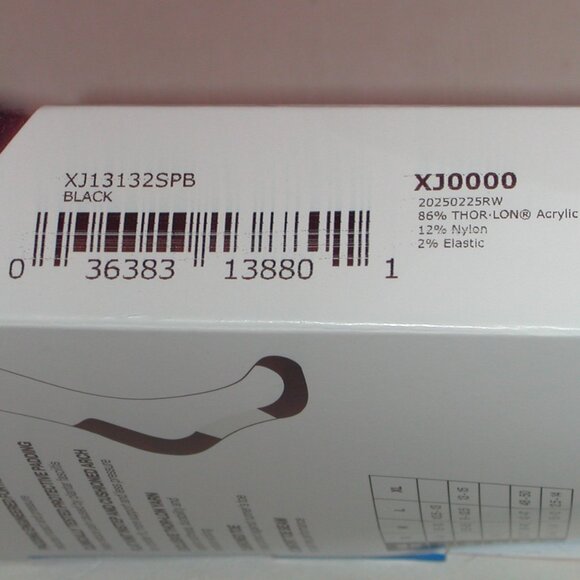 3 Pairs Thorlo Maximum Cushion Running Unisex Crew Socks Men's Large - Black - Picture 6 of 7